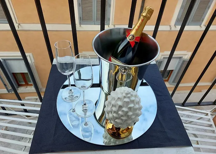 Helmirage Piazza Di Spagna 4*