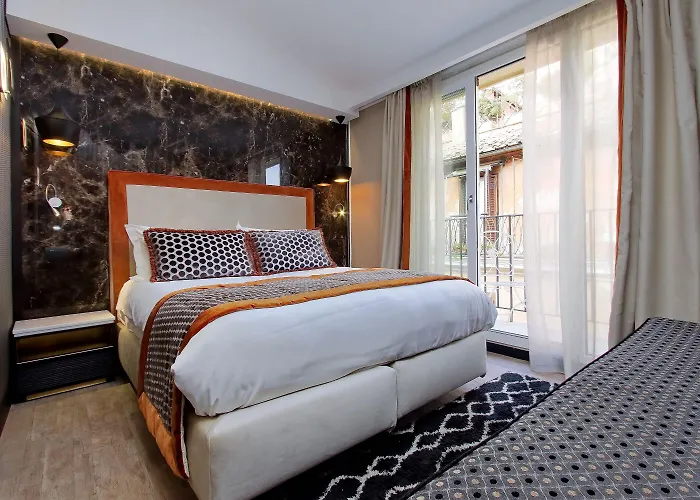 Helmirage Piazza Di Spagna 4* Rzym