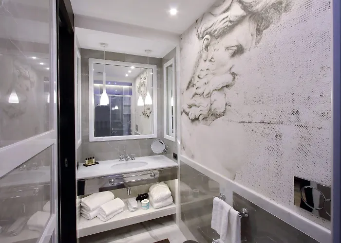 Pensjonat Helmirage Piazza Di Spagna 4*