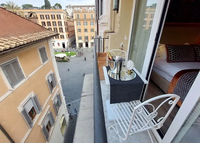 Helmirage Piazza Di Spagna Pensjonat 4*